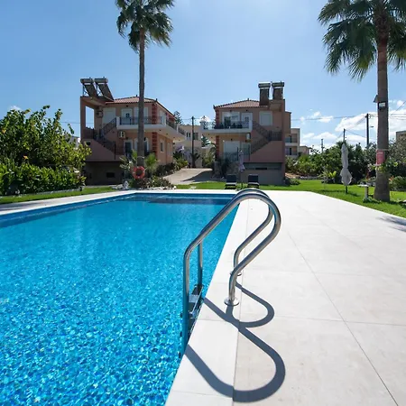 Socrates Holidays Apt. 1 With Pool Near The Апартаменты *